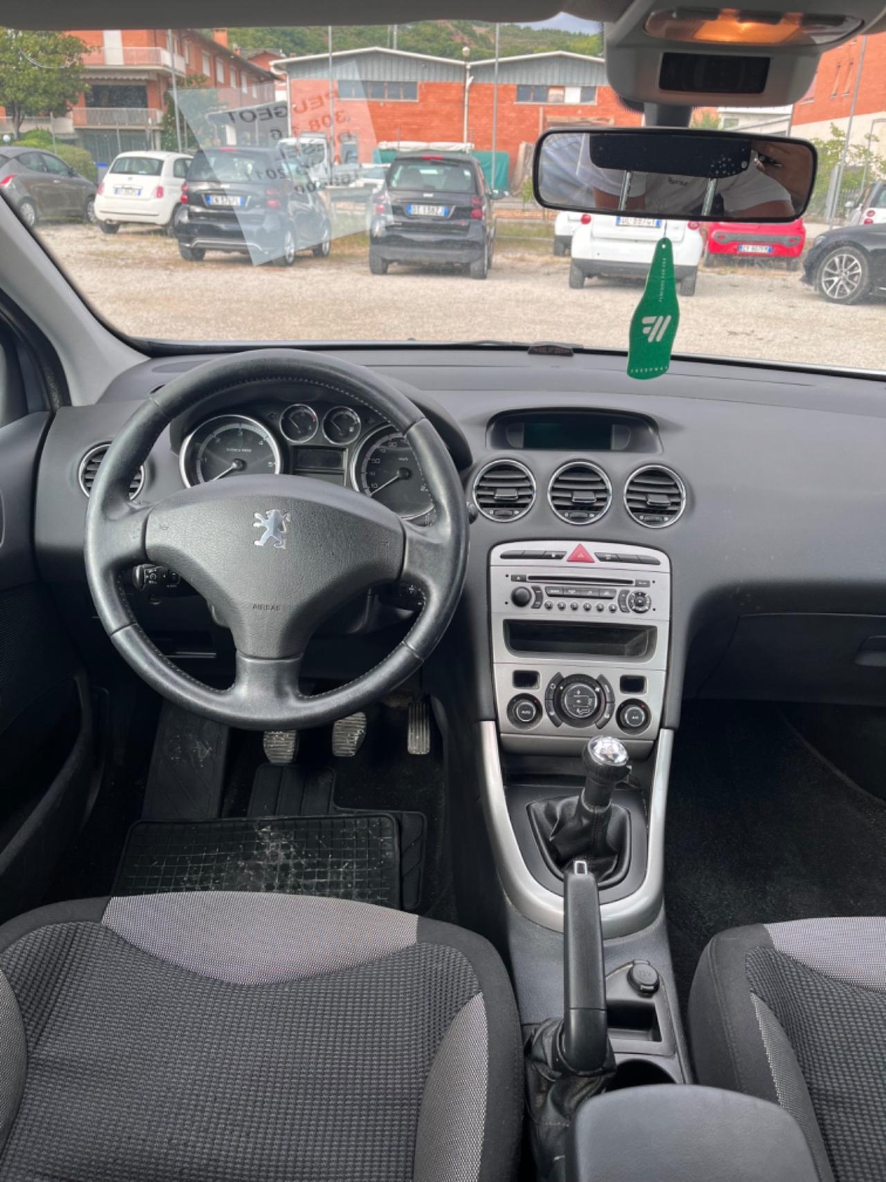 Peugeot 308 1.6 HDi 90CV 2010 SI NEOPATENTATI