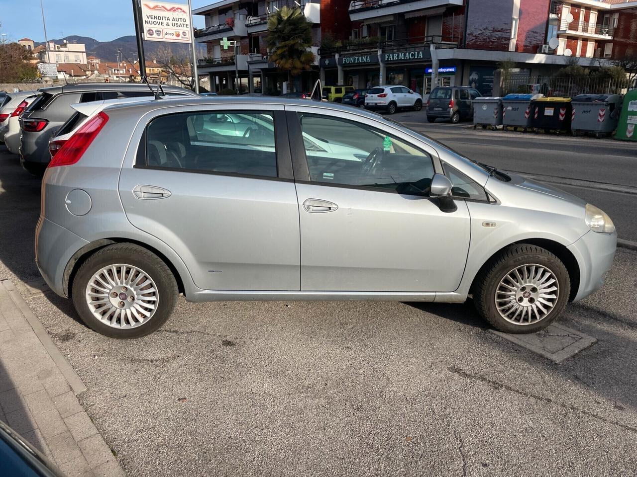 Fiat Grande Punto 1.4 5 porte Dynamic