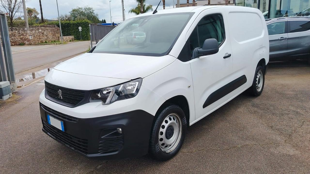 Peugeot Partner BlueHDi 100 Passo Lungo Asphalt