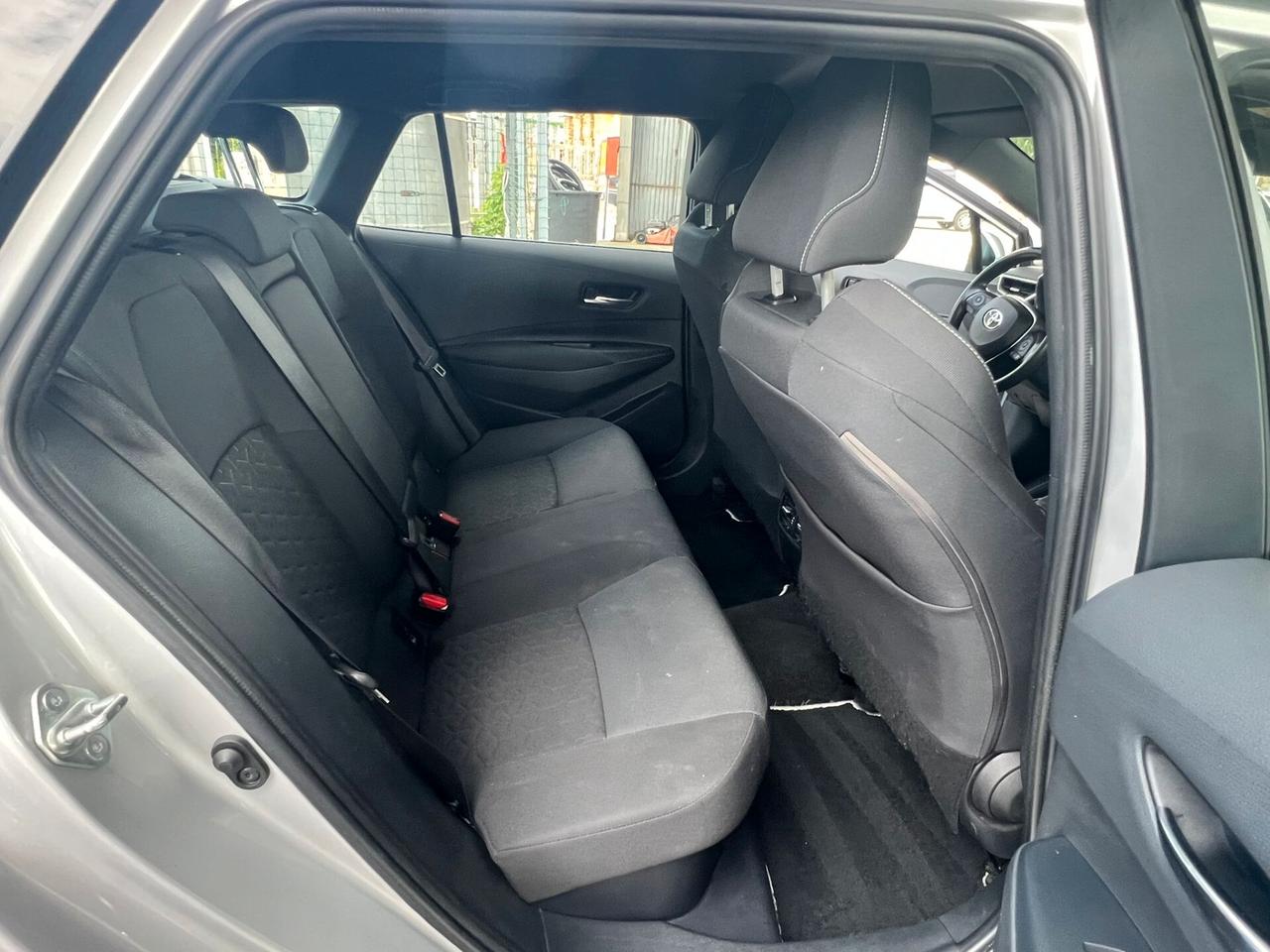 Toyota Corolla Touring Sports 2.0 Hybrid MoreBusiness