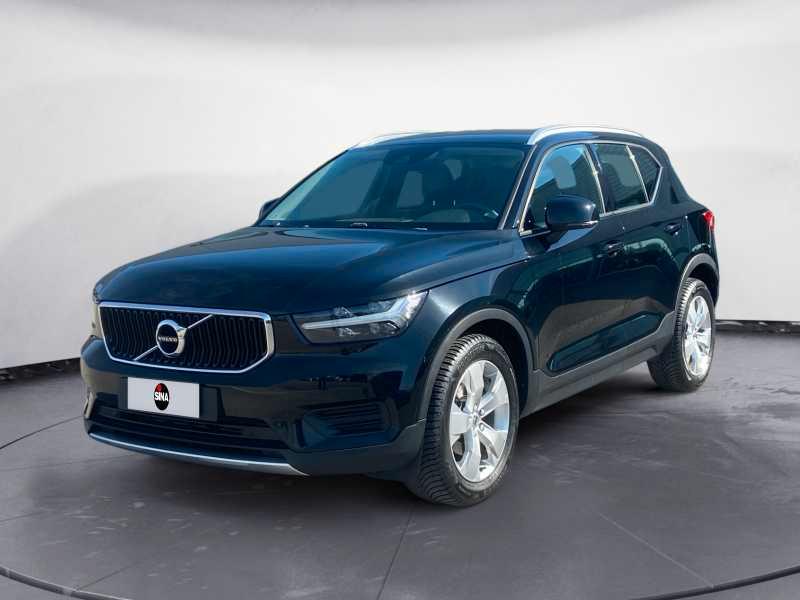 VOLVO XC40 1.5 t3 Momentum 156cv manuale