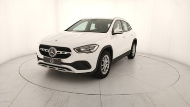 Mercedes-Benz GLA 180 d Business Extra auto