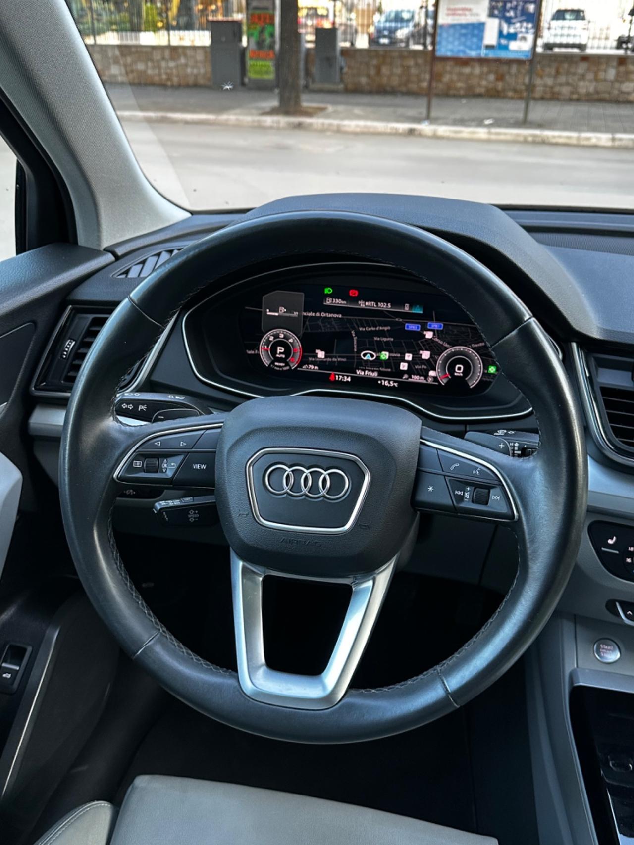 Audi Q5 40 TDI quattro Navi Tetto apribile Uni Pro