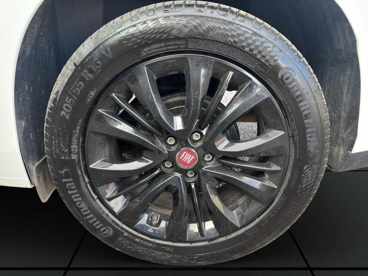 Fiat Tipo 1.3 MJT 5PORTE BERLINA-CRUISE-NAVI-CERCHI IN LEGA-