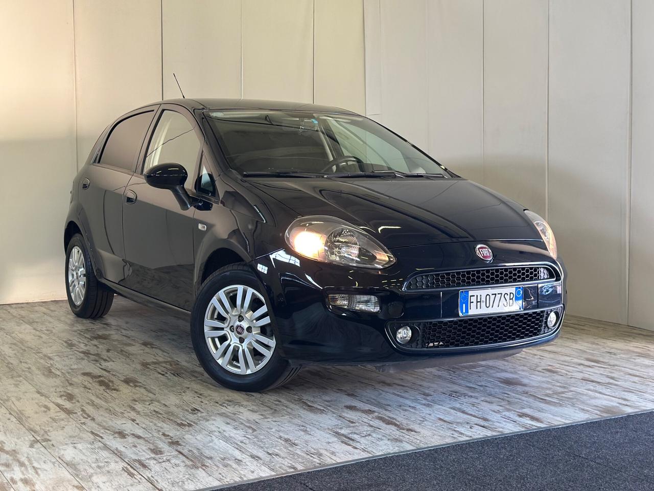 Fiat Punto 1.4 Benzina Gpl 8V 5 porte Lounge Ok Neopatentati