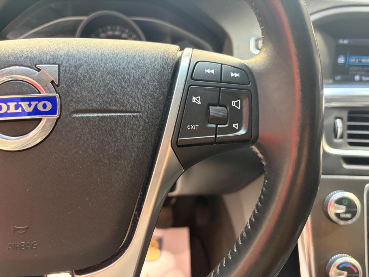 Volvo S60 D4 R-design Momentum unico proprietario