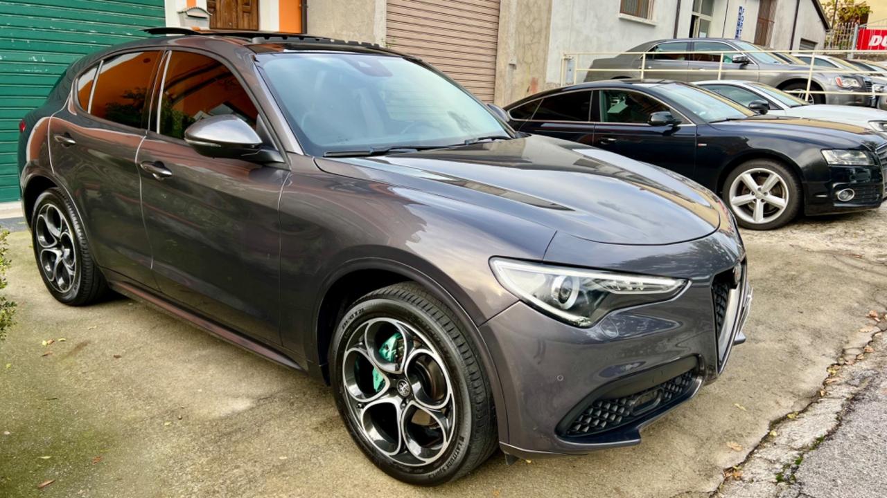 Alfa Romeo Stelvio 2.2 Turbodiesel 210 CV AT8 Q4 Executive