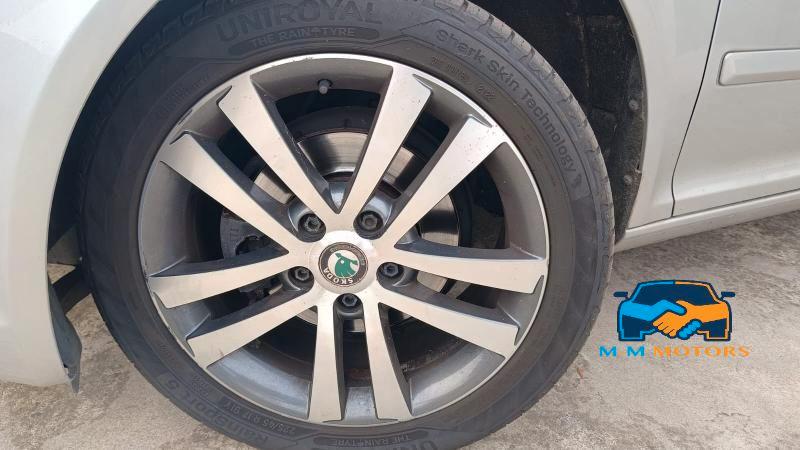 Skoda Octavia Octavia 1.6 tdi cr Active (comfort)