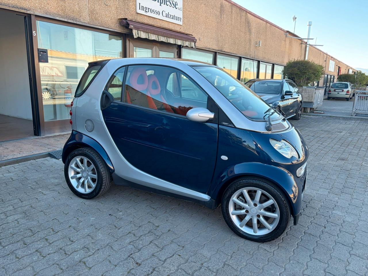 Smart ForTwo 700 coupé pure (45 kW)