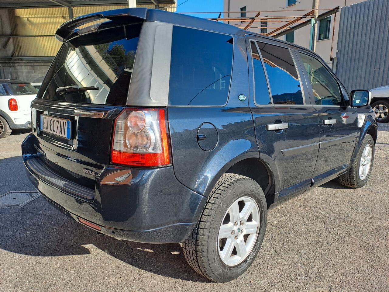 LAND ROVER FREELANDER II 2.2 SD4 190cv *AUTOMATICO*