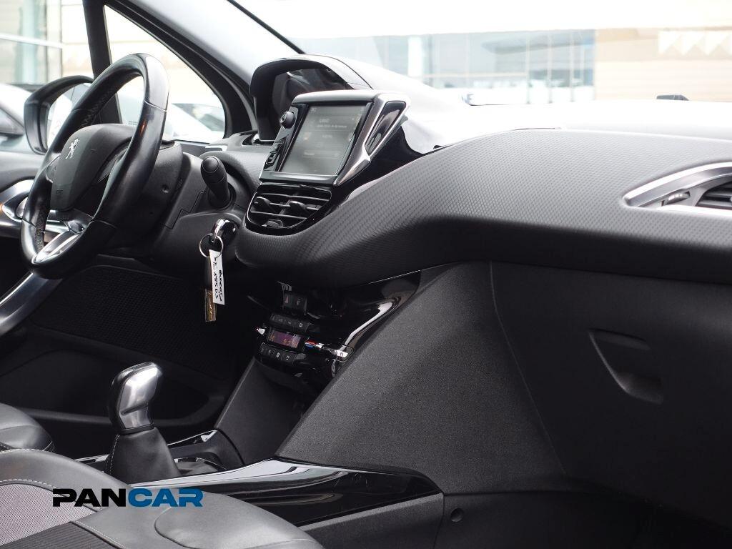 Peugeot 2008 BlueHDi 100 Allure