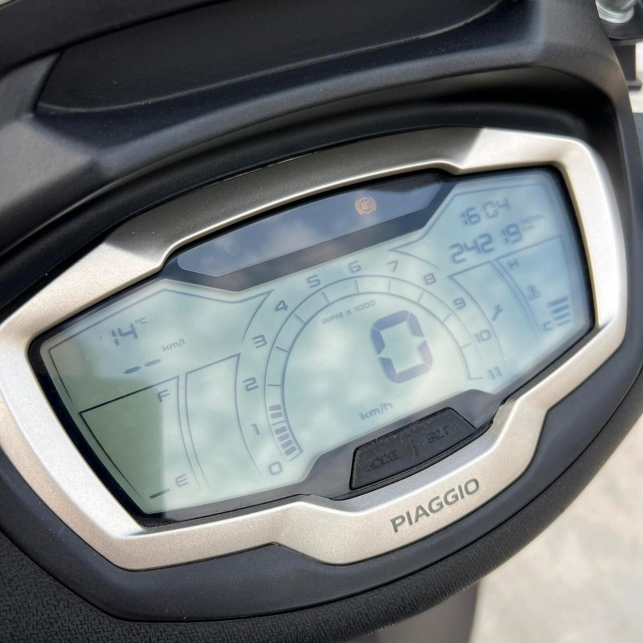 Piaggio Beverly 400 HPE