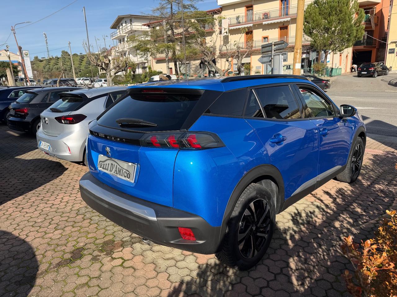 Peugeot 2008 BlueHDi 130 S&S EAT8 Allure