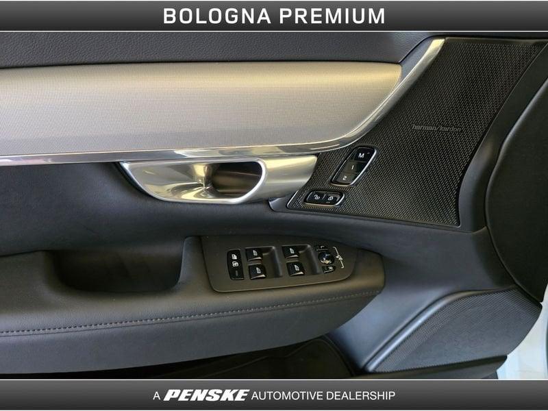 Volvo V90 Cross Country B4 (d) AWD automatico Ultimate