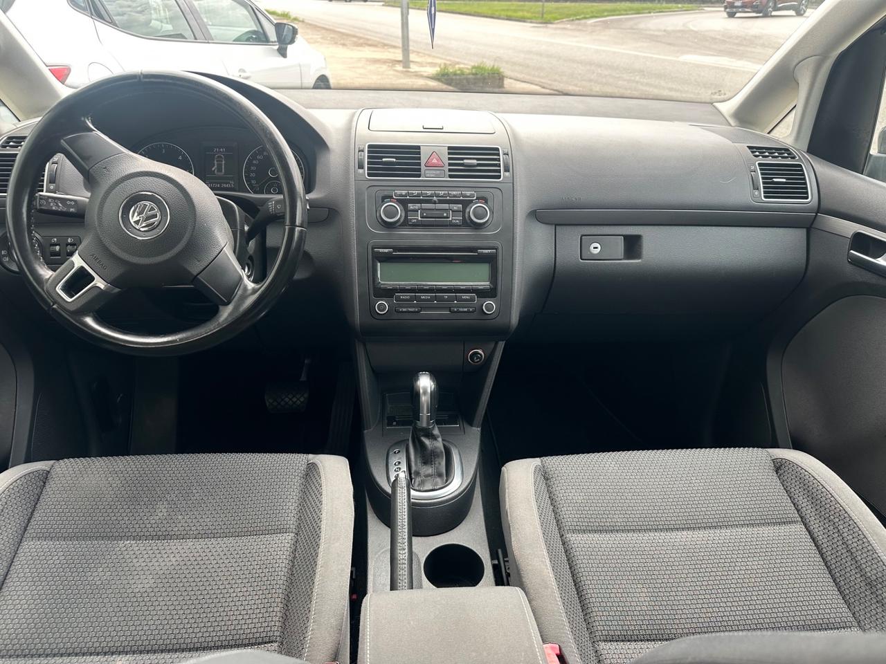 Volkswagen Touran 1.6 TDI DSG Comfortline 7 posti automatico
