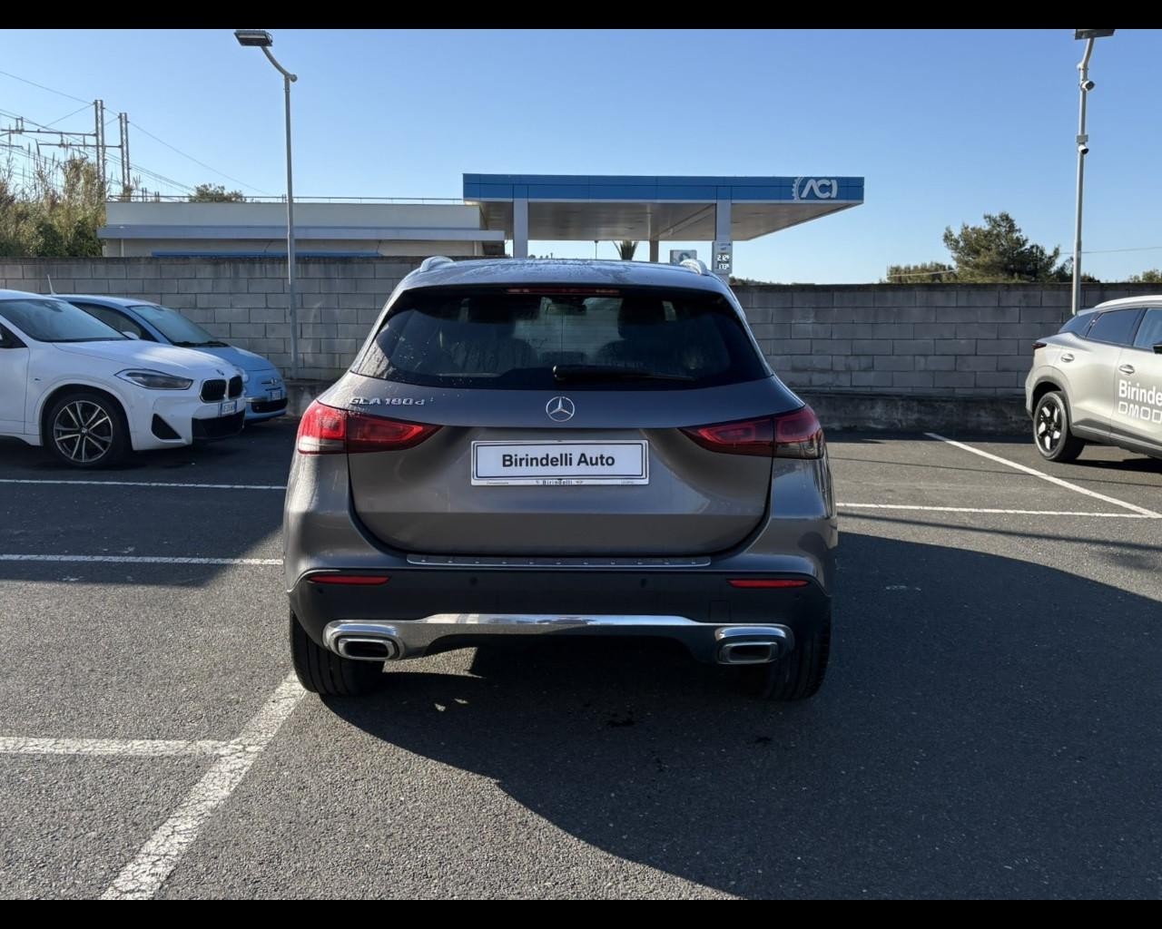 Mercedes-Benz GLA (H247) - GLA 180 d Automatic Sport Plus