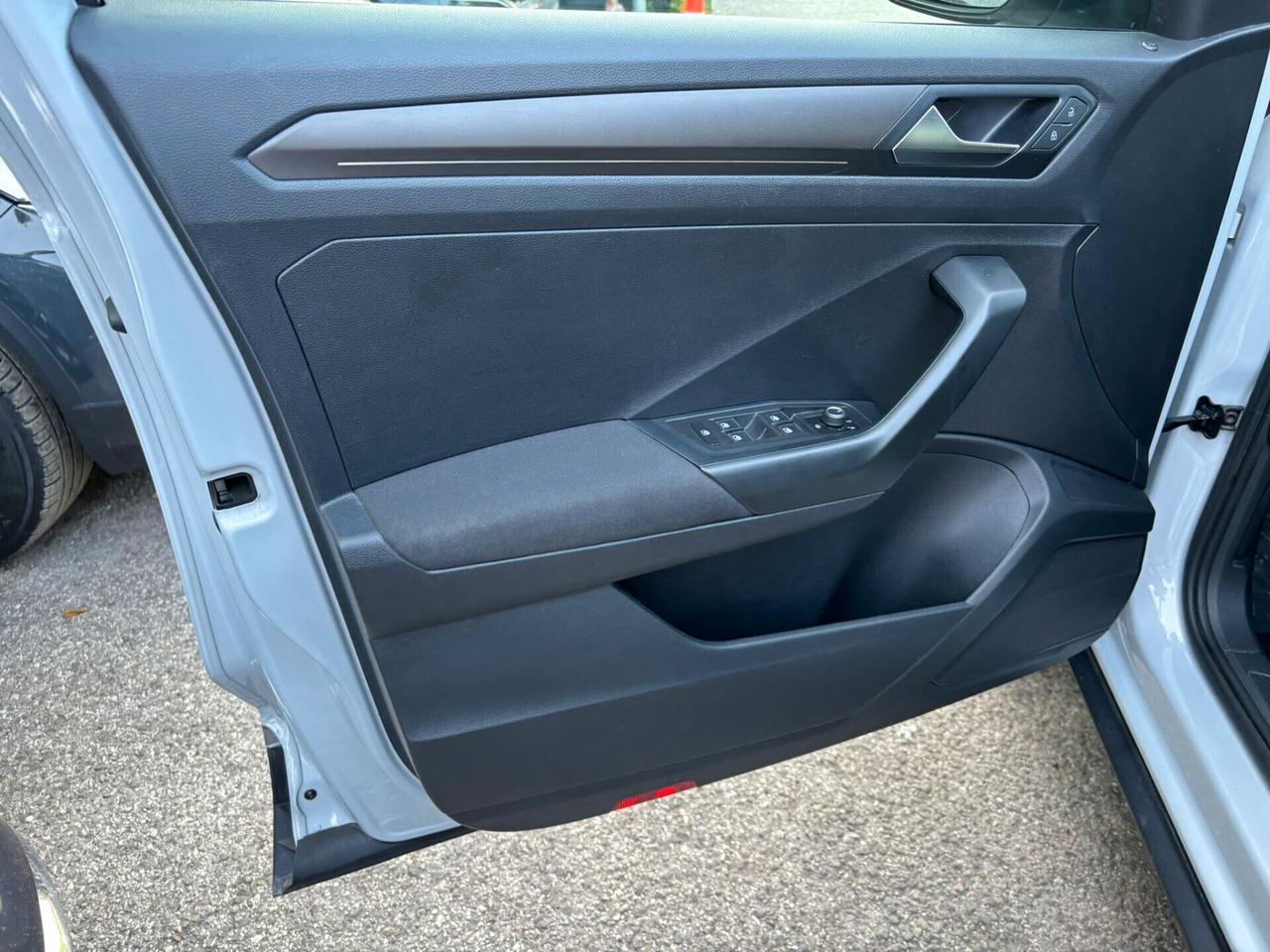 Volkswagen T-Roc 1.0 TSI 115 CV Style OK Neopatentati