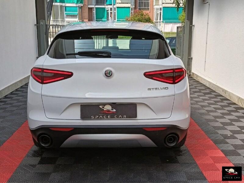 ALFA ROMEO Stelvio Stelvio 2.2 Turbodiesel 190 ...