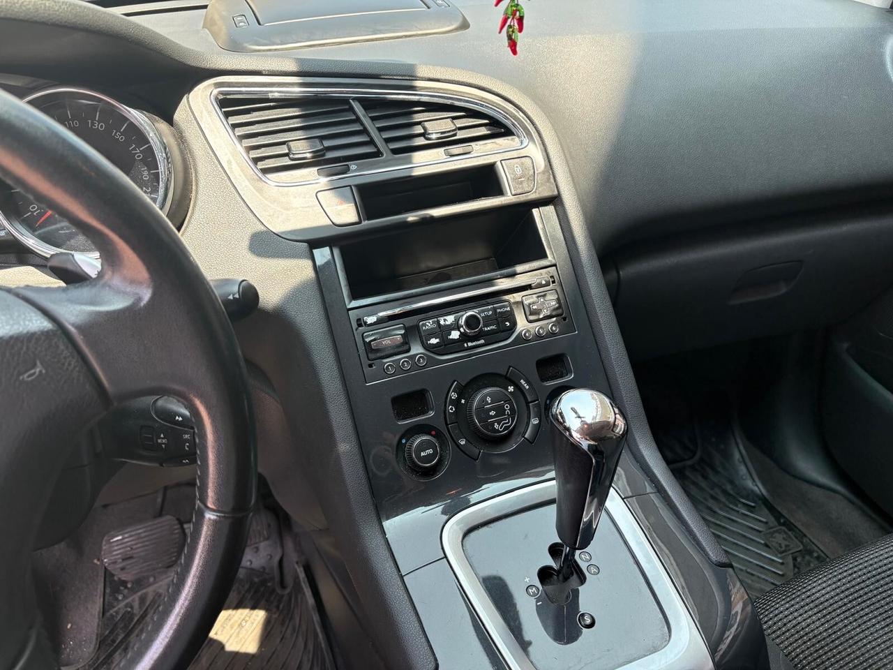 Peugeot 5008 1.6 e-HDi 115CV Stop&Start ETG6 Active