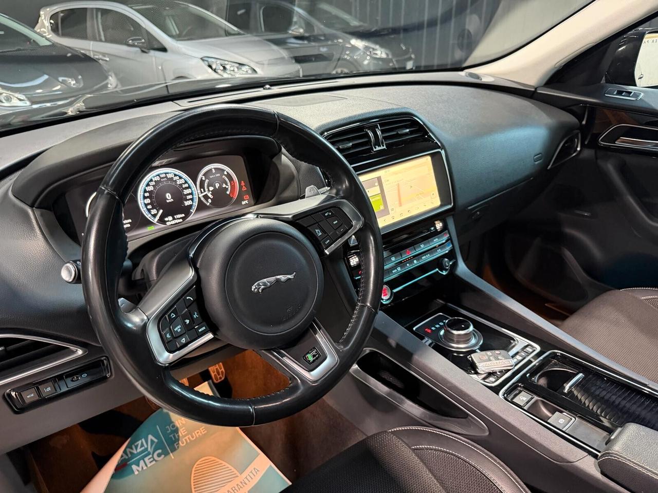 Jaguar F-Pace IVA ESPOSTA R-Sport Tetto Pelle Meridian