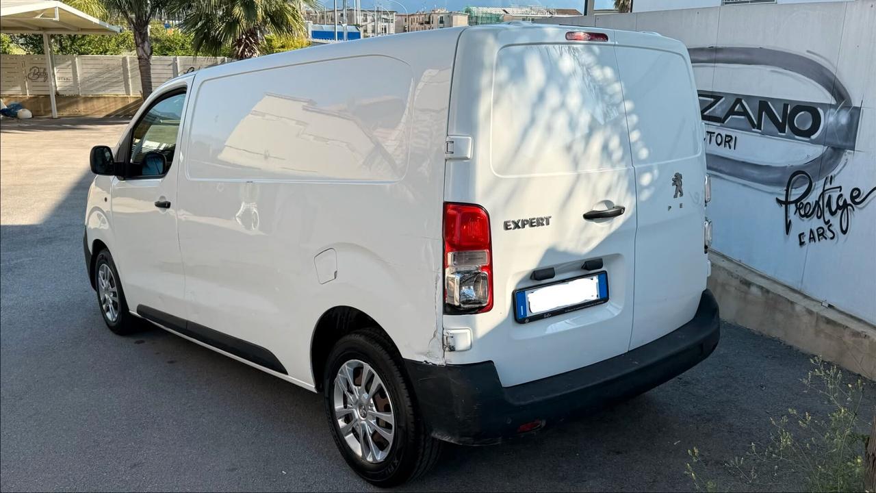 PEUGEOT EXPERT 122CV 2016