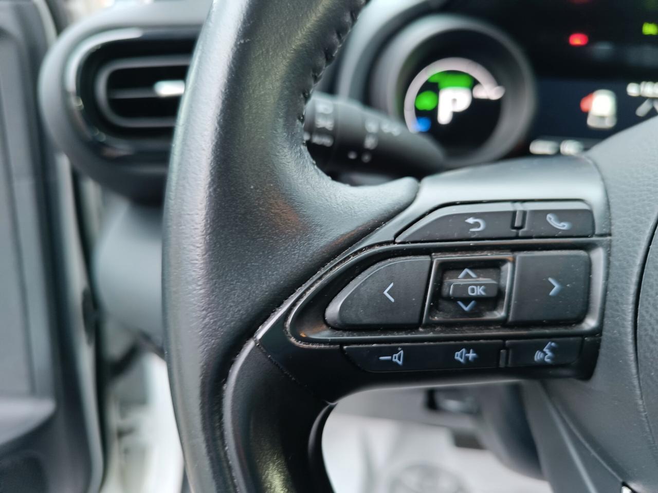 Toyota Yaris 1.5 Hybrid 5 porte Trend