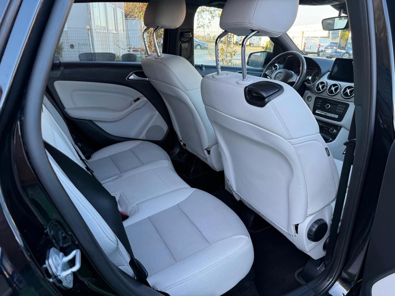 Mercedes-benz B 180 d Automatic Sport