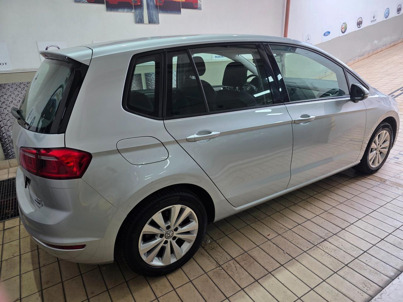 Volkswagen Golf Sportsvan 1.6 TDI 110CV Highline BlueMotion Technology