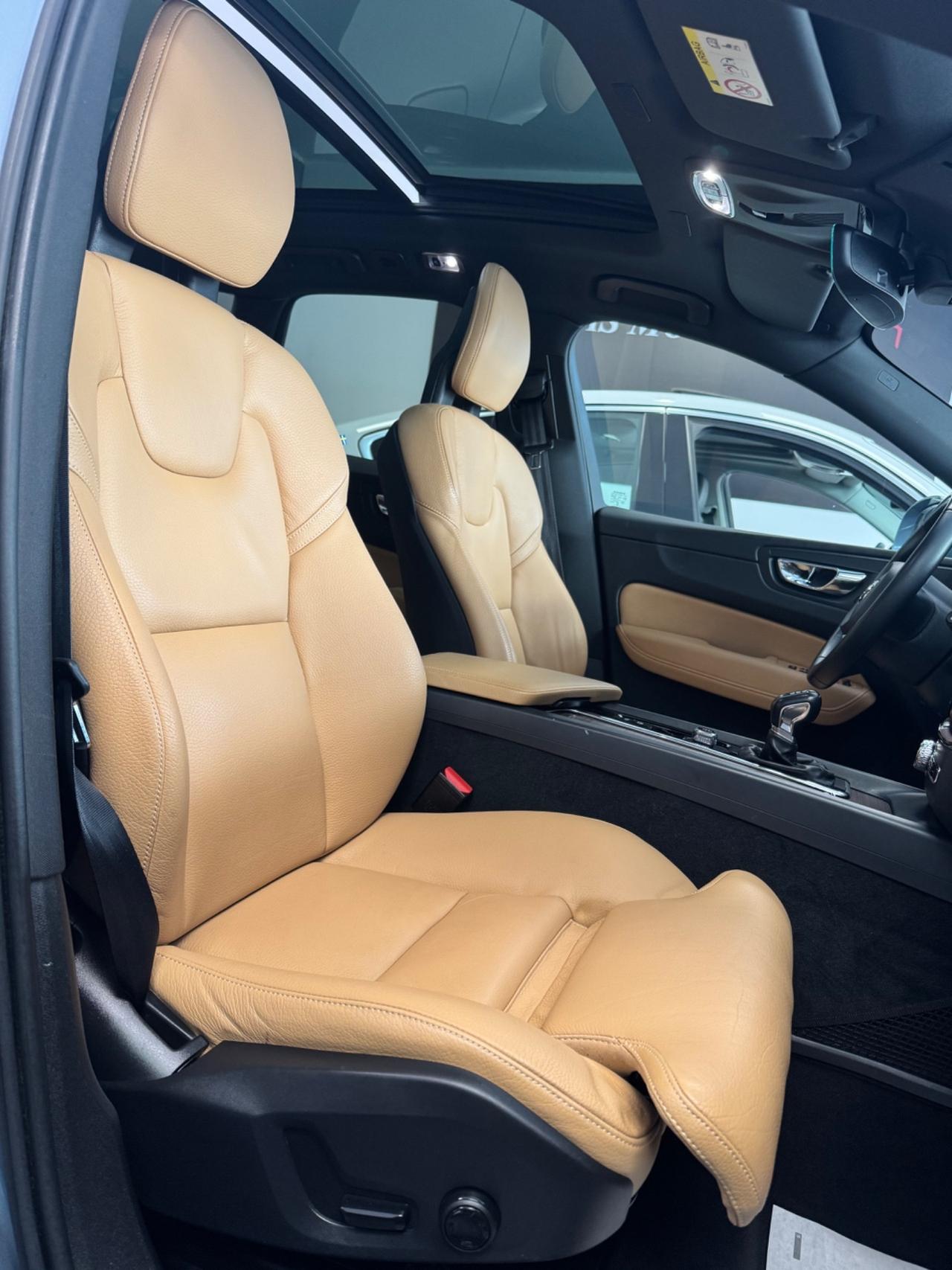 VOLVO XC60 2.0 190 CV AWD TETTO IVA ESPOSTA