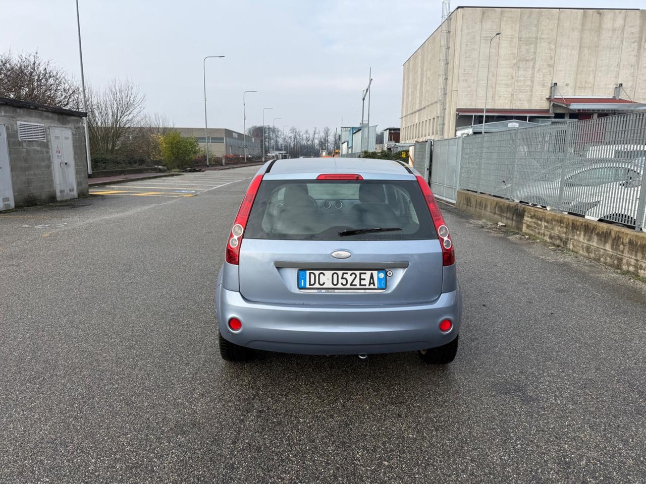 Ford Fiesta 1.2 16V 5p. Ghia