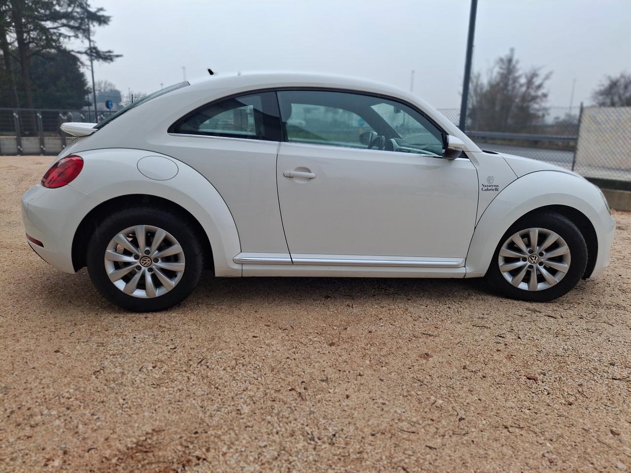 VW Maggiolino 1.6 TDI Design