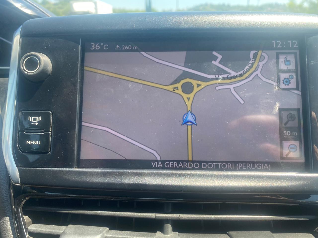 Peugeot 208 1.4 HDi 68 CV 3 porte Allure