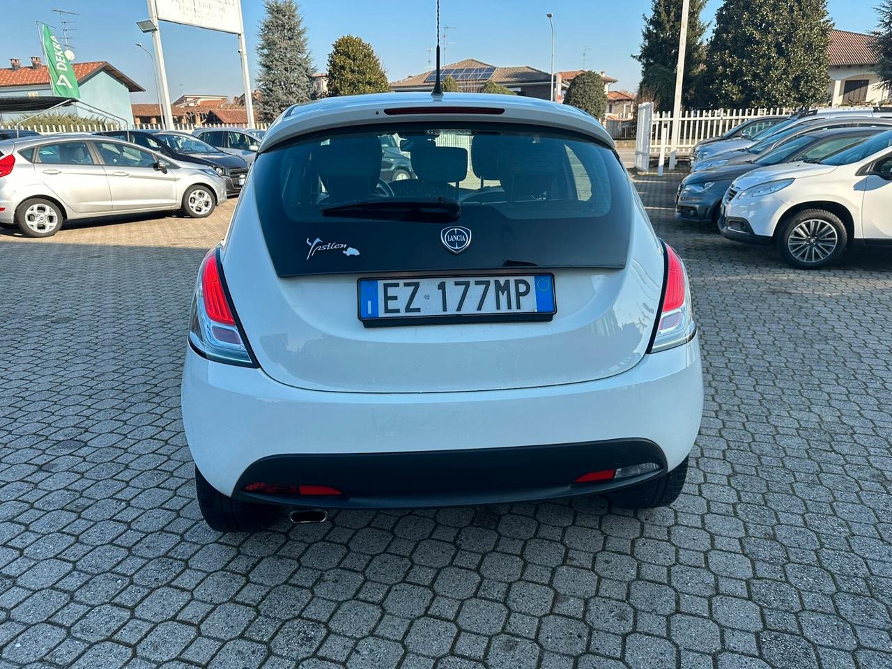 Lancia Ypsilon 1.2 69 CV 5 porte Elle