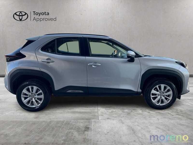 Toyota Yaris Cross 1.5h Active fwd 116cv e-cvt