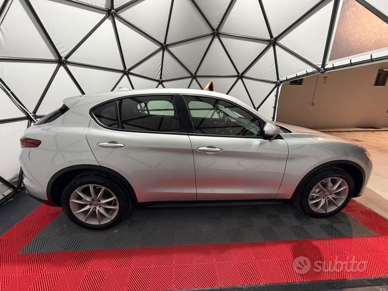 Alfa Romeo Stelvio 2.2 Turbodiesel 210 CV AT8 Q4 Business