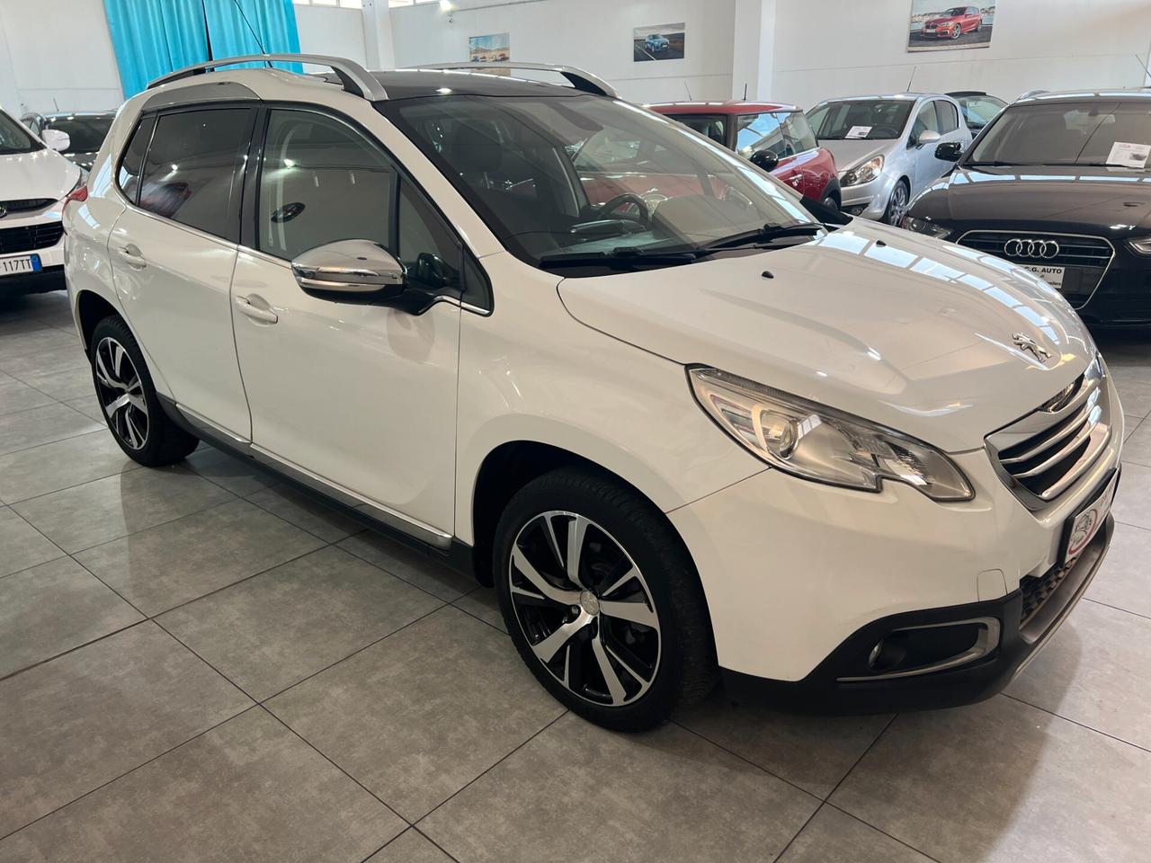 Peugeot 2008 1.6 92 CV - ALLURE - 2014