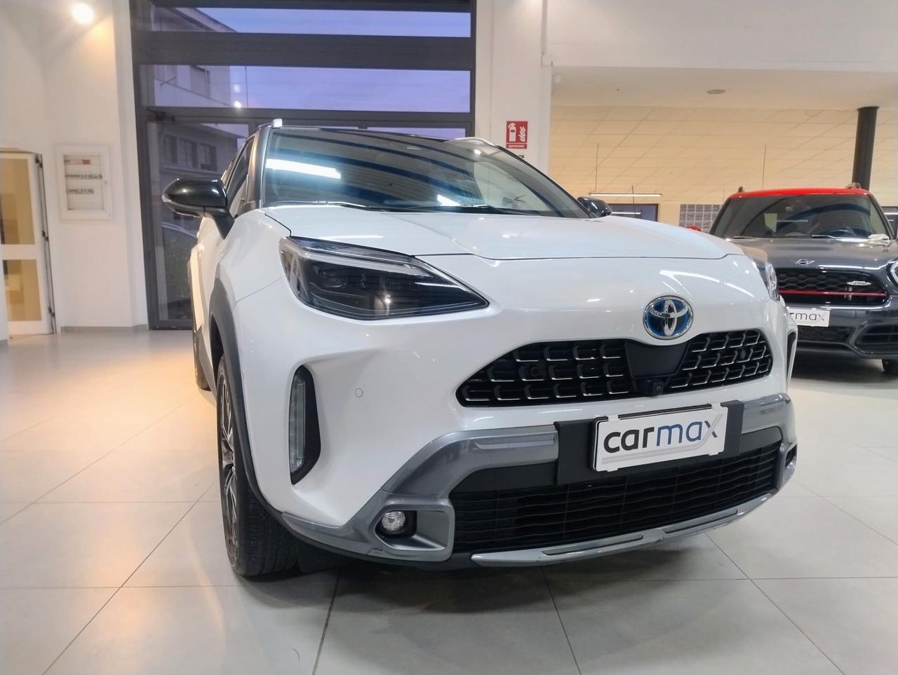 Toyota Yaris Cross 1.5 Hybrid 5p. E-CVT AWD-i Adventure