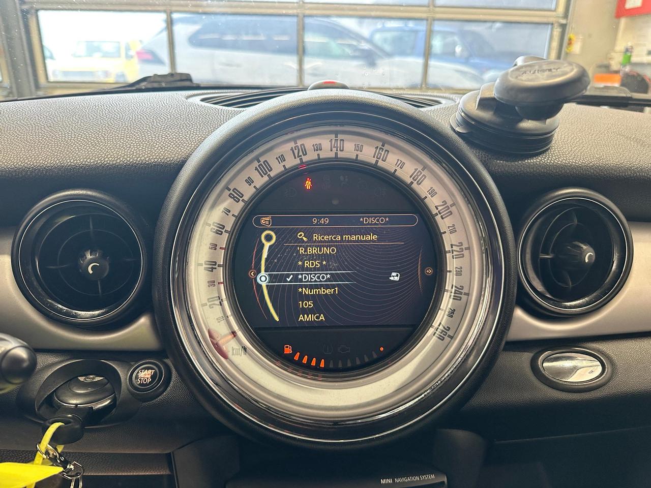 Mini Mini 1.6 One D s/clima