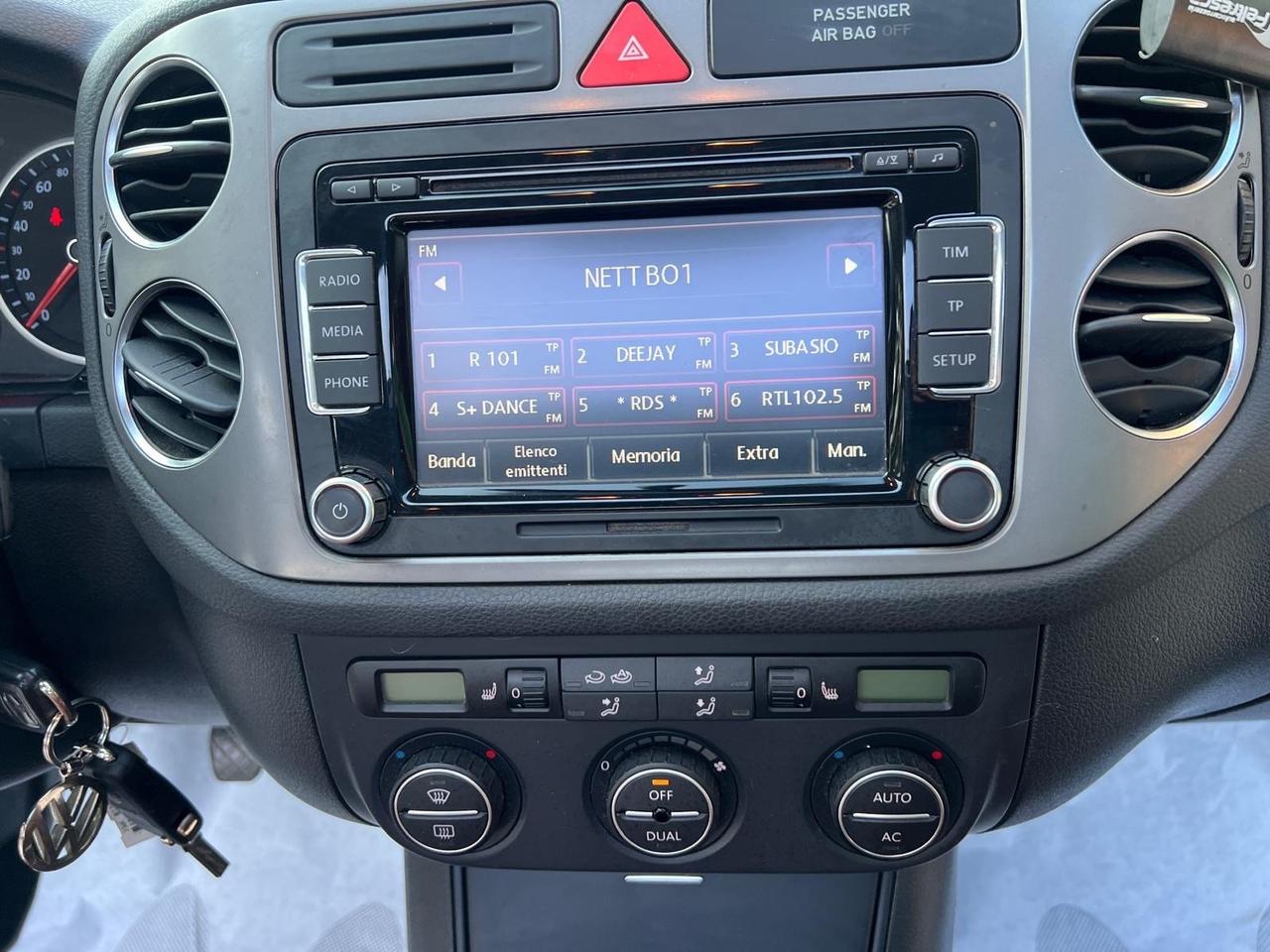 Volkswagen Tiguan 2.0 16V TDI DPF Sport & Style (18°)