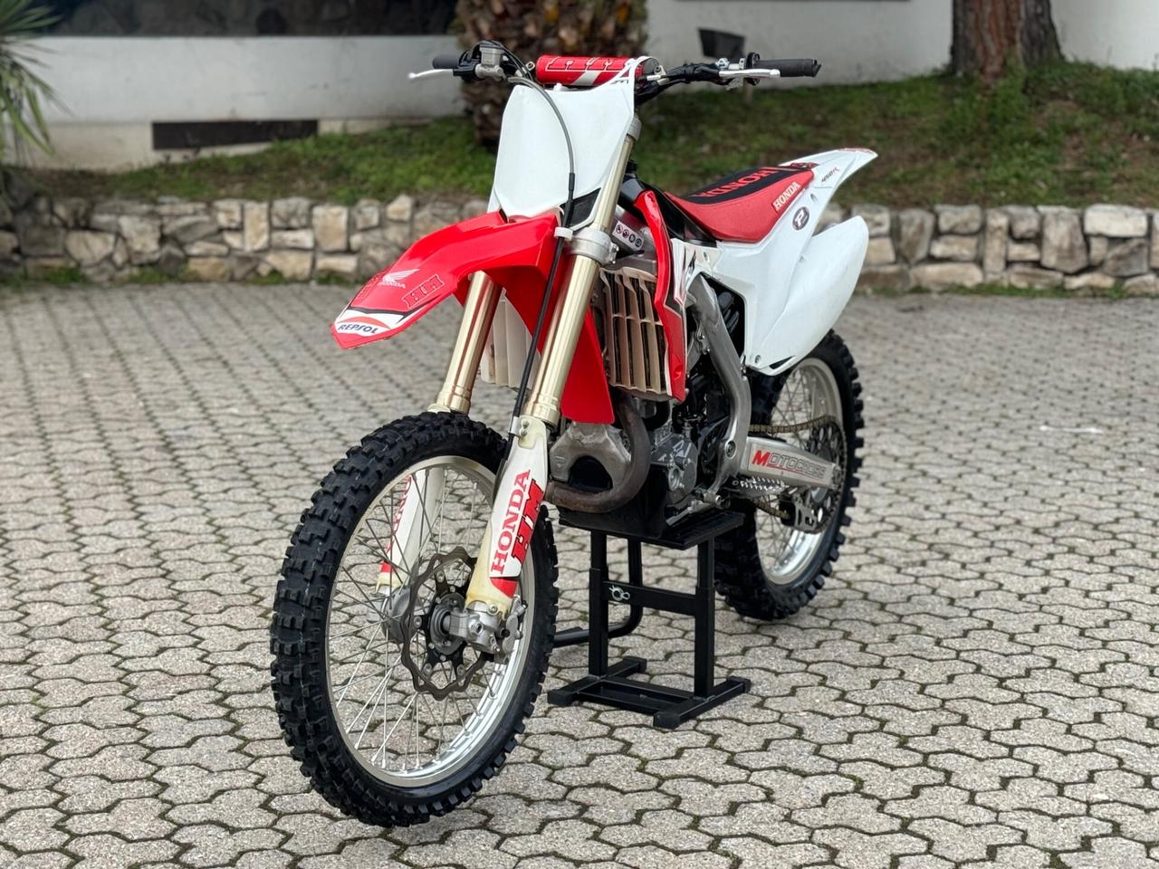 Honda CRF 450 R 2014 ufficiale Red moto