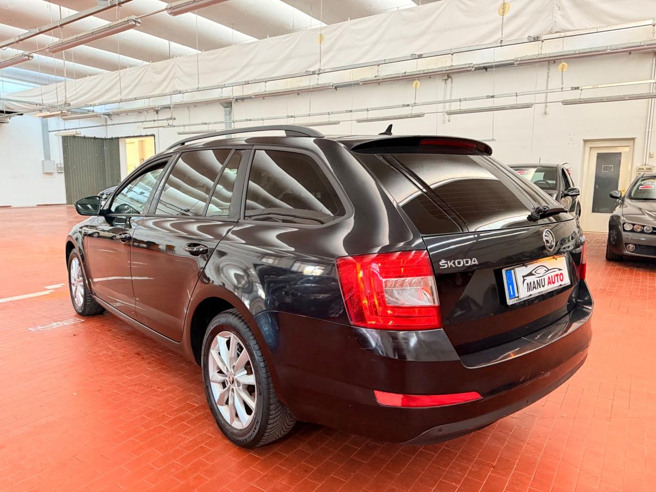 Skoda Octavia 1.6 TDI CR 110 CV DSG Ambition