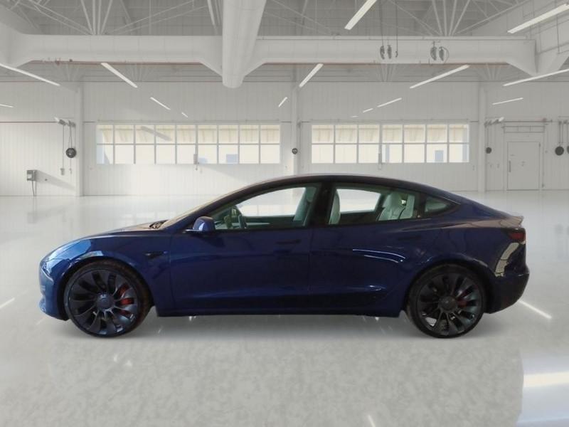 TESLA MODEL 3 75 KWH PERFORMANCE DUAL MOTOR 4WD 4 PORTE BERLINA