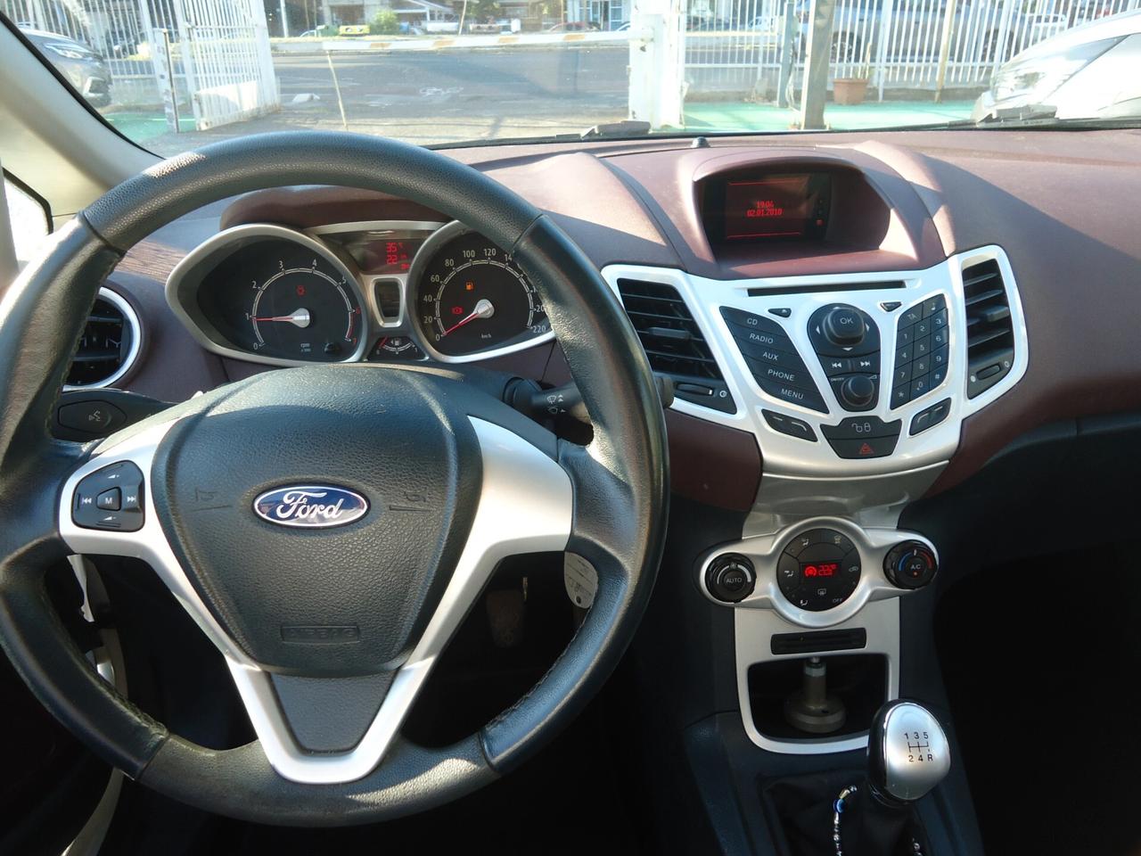 Ford Fiesta 1.4 3 porte Bz.- GPL Titanium