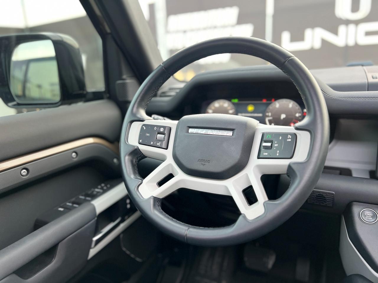 Land Rover Defender 110 3.0D I6 300 CV AWD Auto X-Dynamic HSE