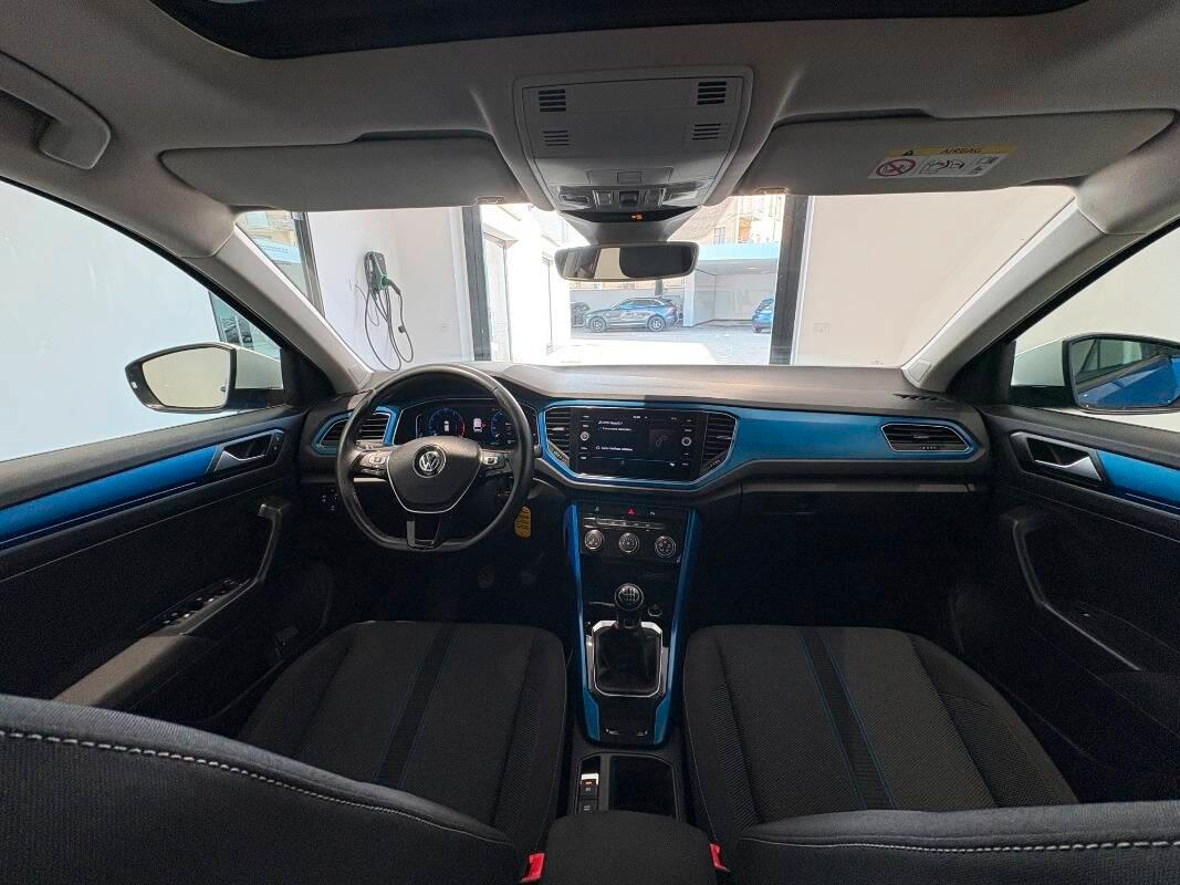 Volkswagen T-Roc 1.0 tsi Advanced
