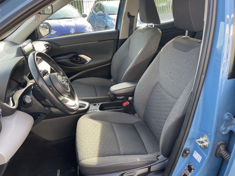 Toyota Yaris Cross Yaris Cross 1.5 Hybrid 5p. E-CVT Business IVA ESPOSTA COMPRESA GARANZIA FINO AL 2032