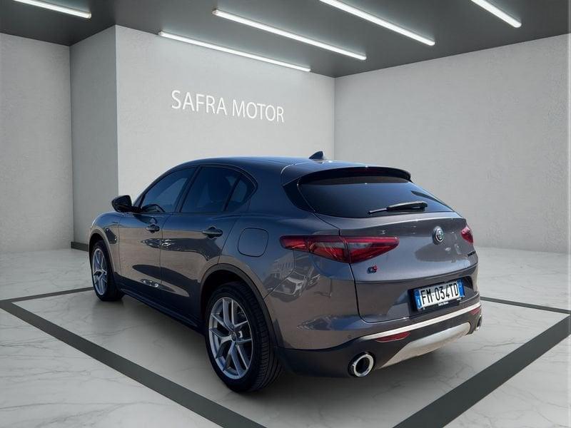 Alfa Romeo Stelvio 2.2 Turbo Diesel 210CV AT8 Q4 Super