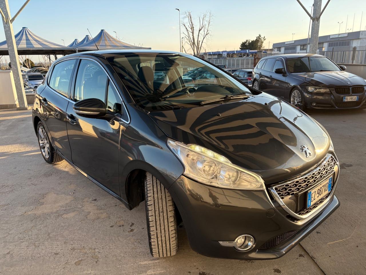 Peugeot 208 1.4 HDi 68 CV 5 porte Allure