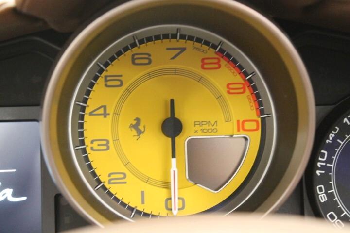 Ferrari California DCT PERMUTE AUTO MOTO E GOMMONI!!!