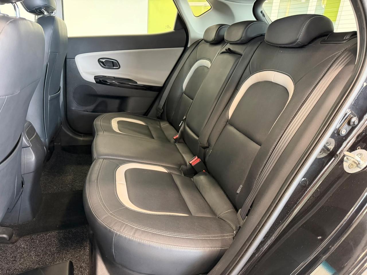Kia Ceed cee'd 1.6 CRDi 128 CV 5 porte Platinum